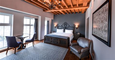 Hotel Zócalo Central: Located in the Heart of Mexico City.